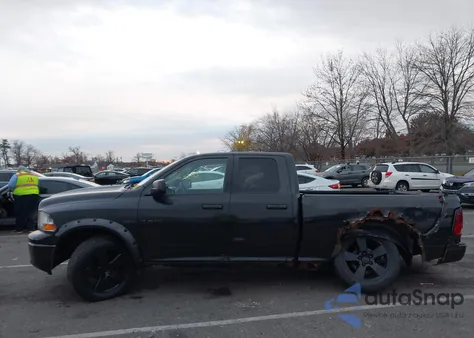 2010 Dodge Ram 1500 Slt/Sport/Trx из США, поврежденный, VIN 1D7RV1GT2AS102359